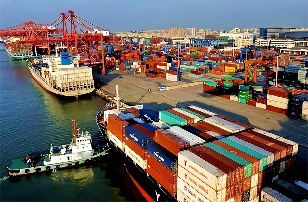 巴拿马和澳大利亚，针对中国经营的港口下手，中国是时候反思一下了。为什么任何一个捏