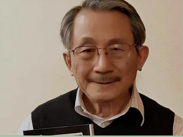 1988年，中国核武专家张宪义携带机密叛逃美国，时隔28年后，他公开为自己的行为