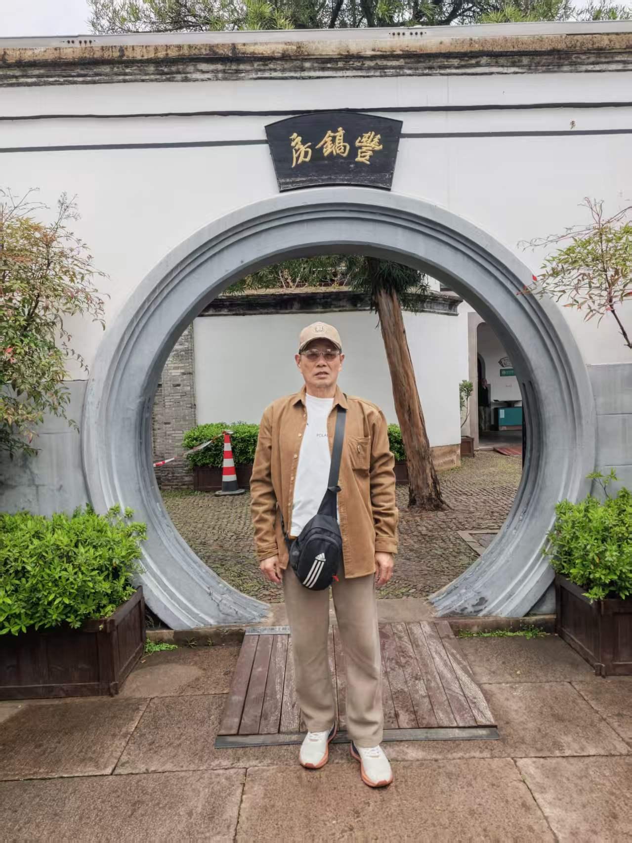 分享一下你随手拍下的照片奉化.溪口蒋介石故居风景。