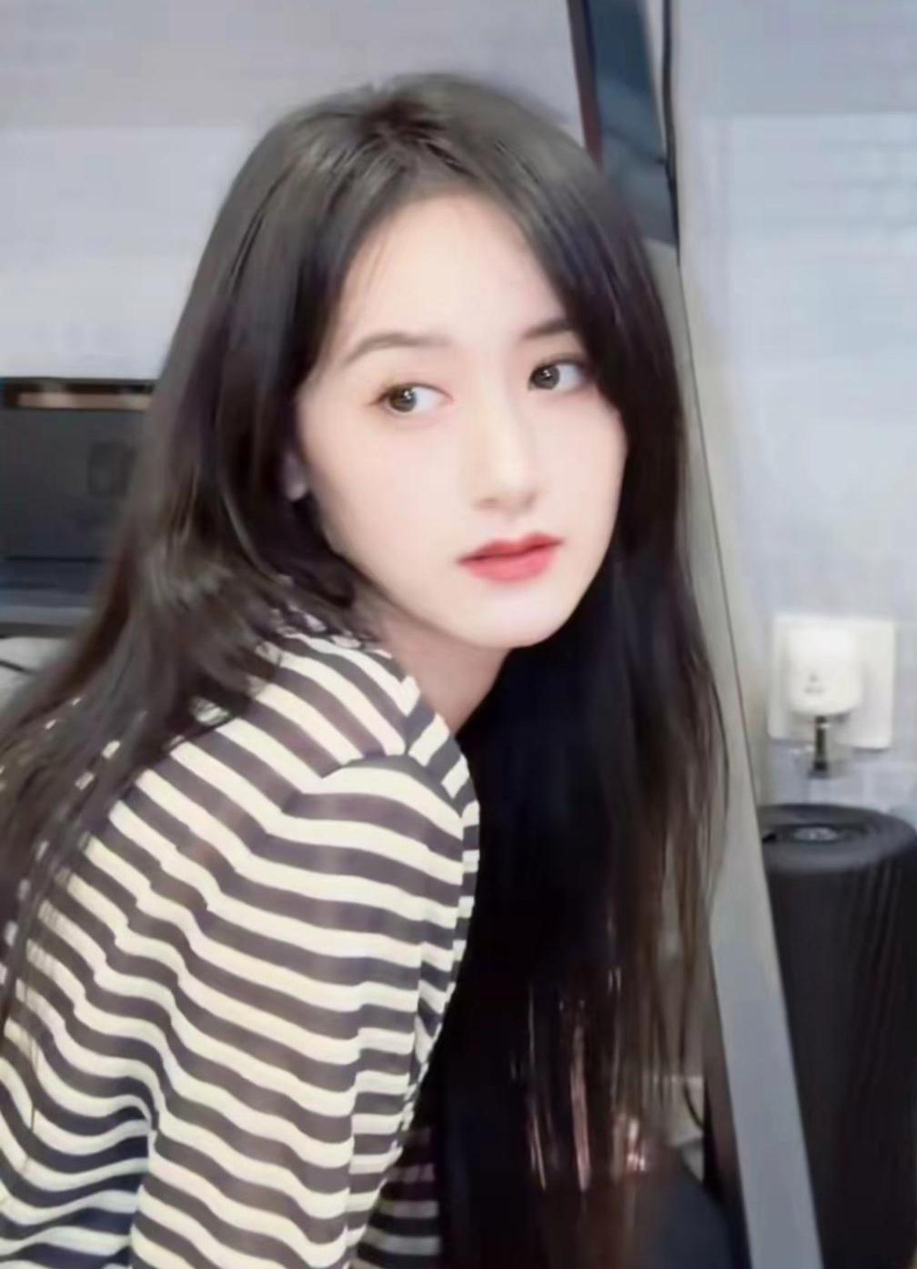 清纯美丽！