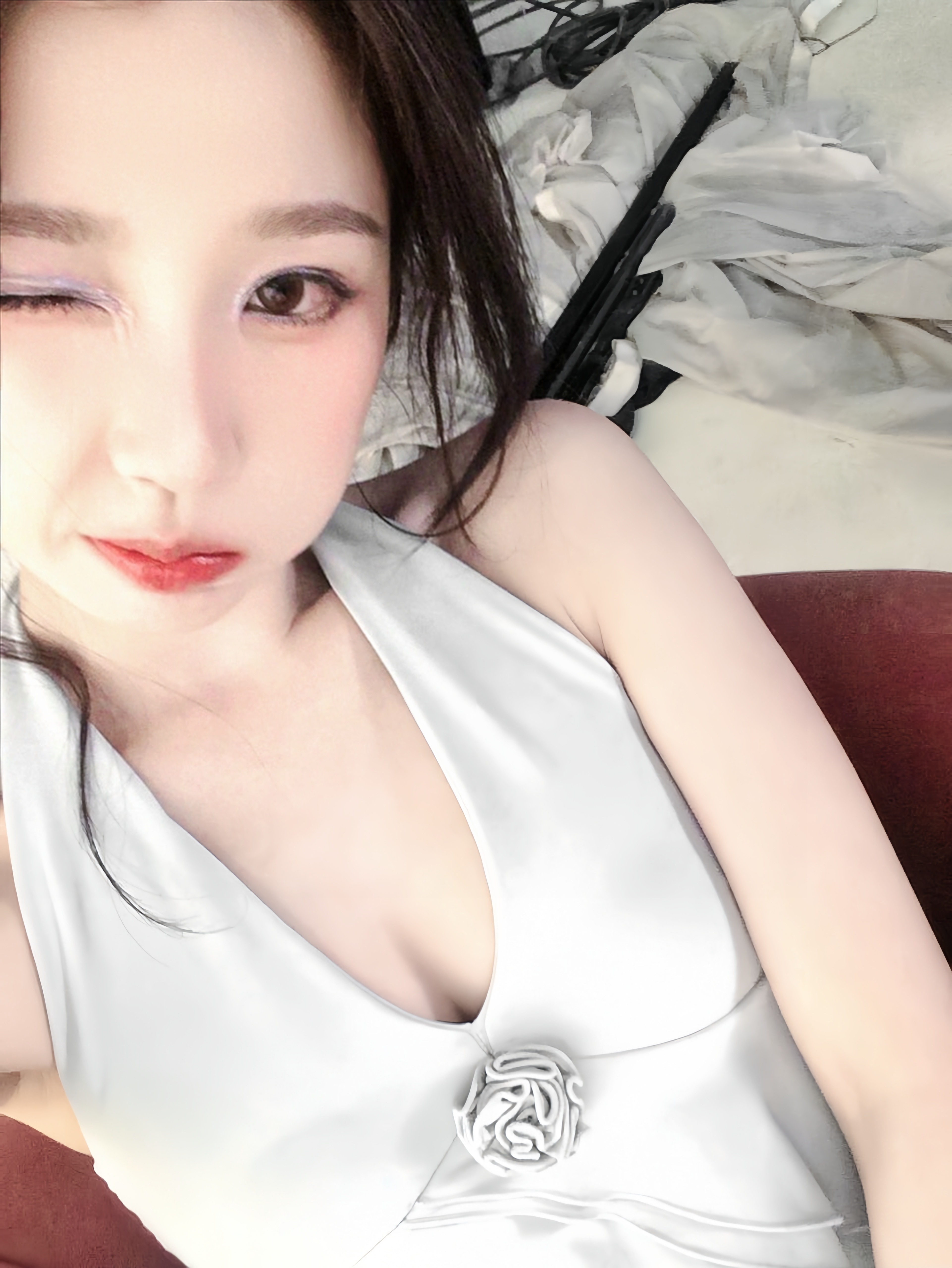 3105【🤍】是女鹅是妈妈 ​​​
