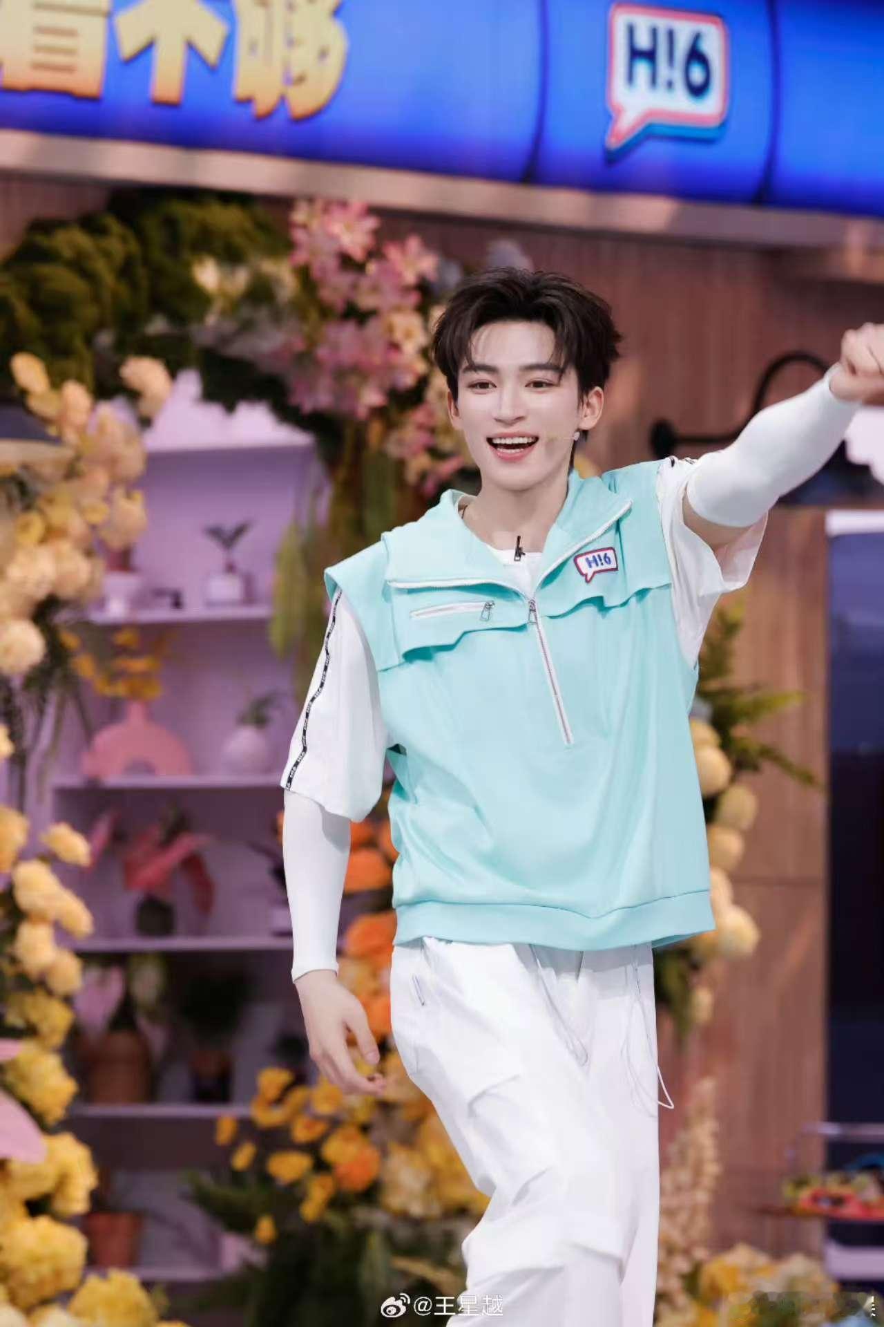 王星越波波队师兄妹来好六街会一会王星越萧北冥今晚真的被做局了王星越萧北冥今晚真的