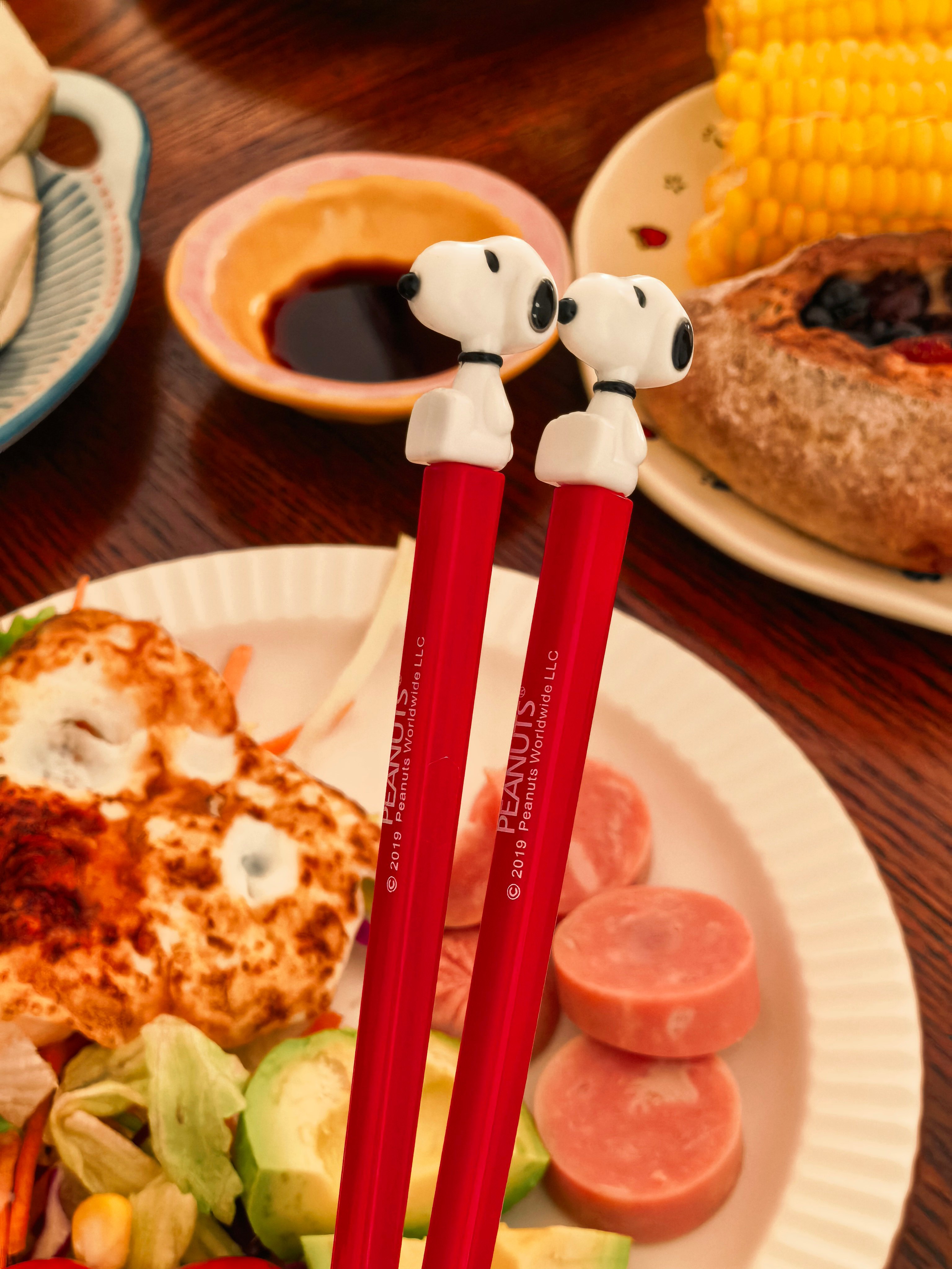 今吃饭用可爱史努比筷子