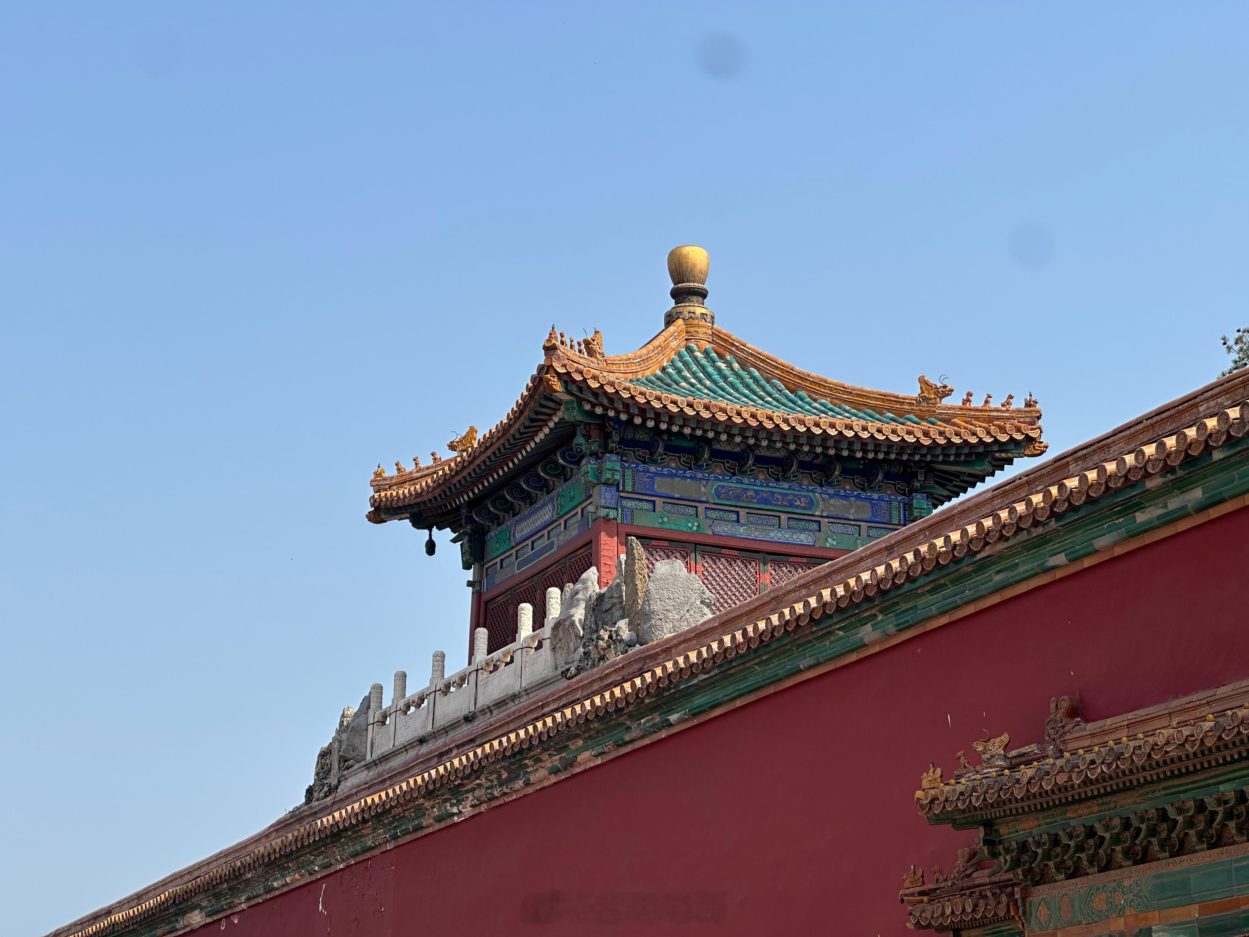 故宫下周一免费开放 不敢想象得多少人想起今年北京车展抽空去了一次故宫，光数人头去