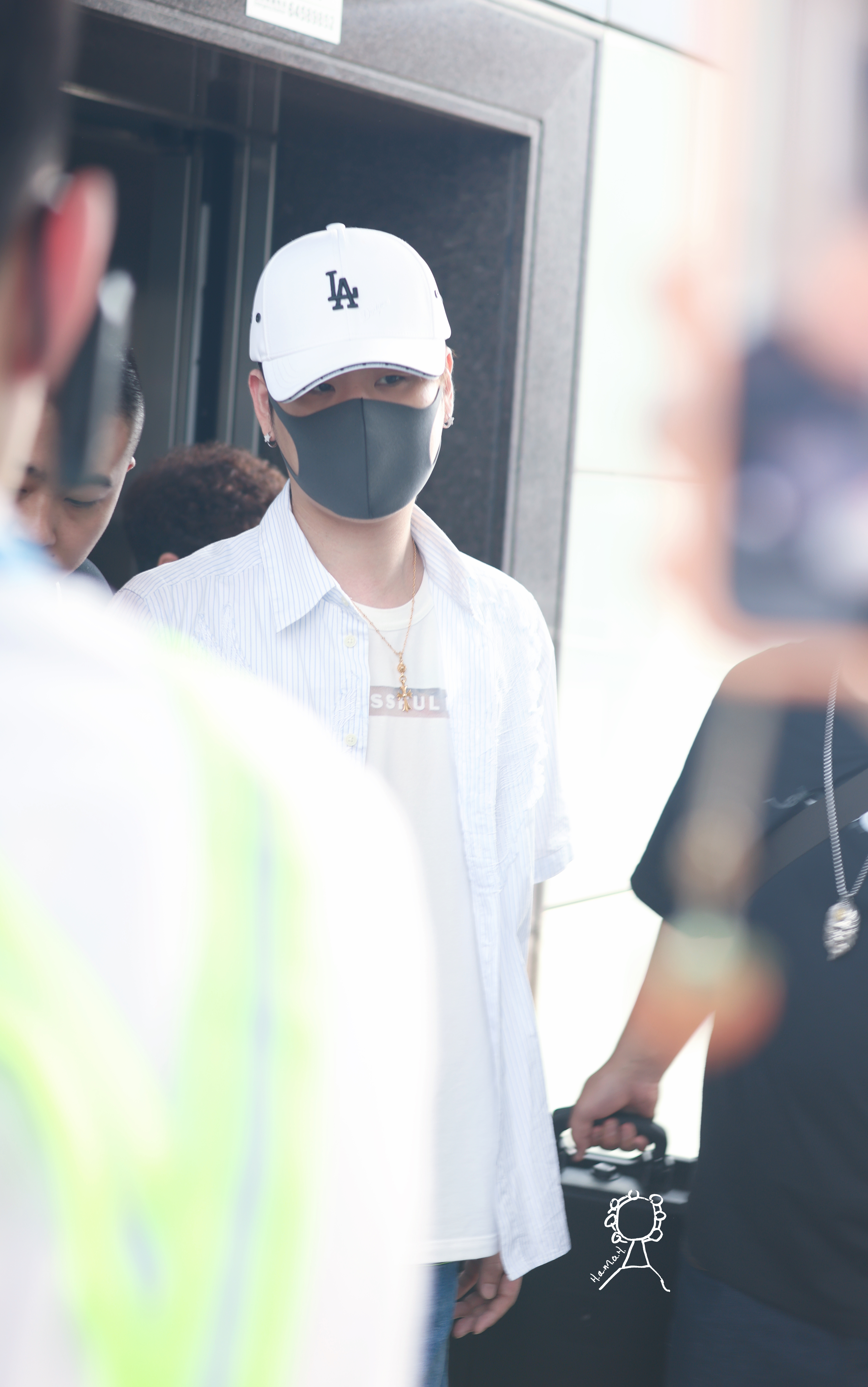 张云雷[超话]  20260917 北京✈️南京 新歌真好听～ ​​​