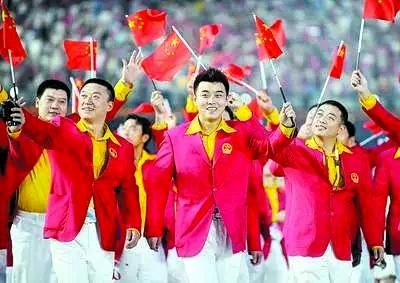 夏季奥运会获得金牌最多的十个国家

1、美国—1070枚金牌，拳头项目：田径和游