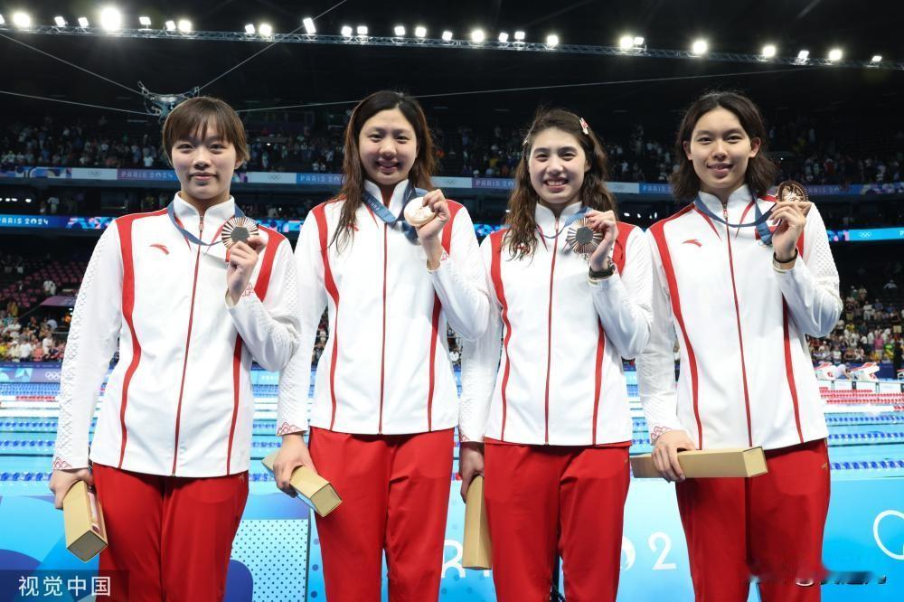 女子4x100米混合泳接力中国队摘铜 美国队夺冠
北京时间8月5日，2024年巴