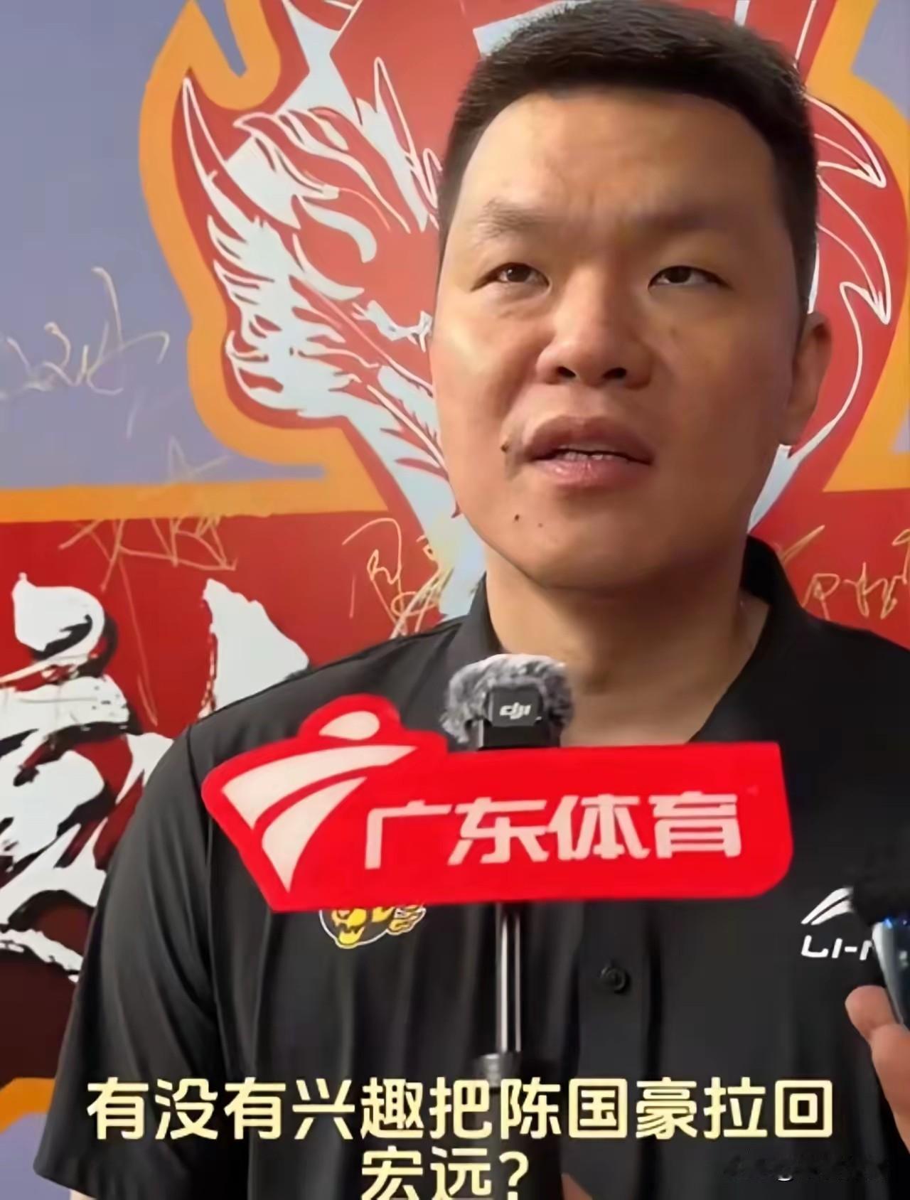 恕我直言，CBA有三位球员能力一般，却能得到多支球队青睐。难道是被高估了吗？
1
