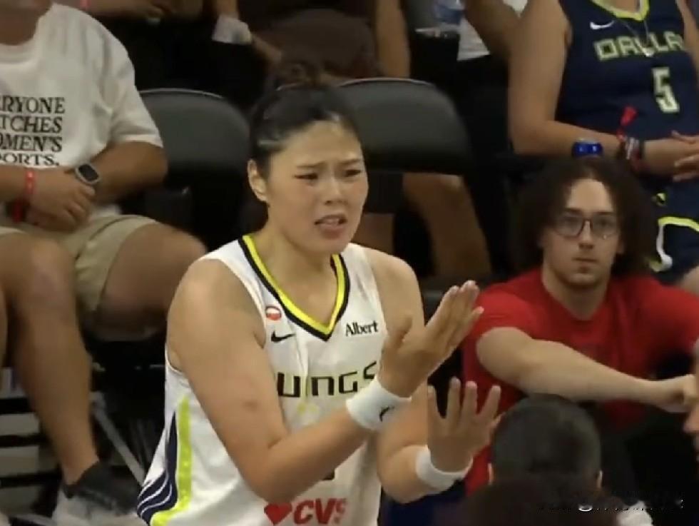 WNBA常规赛战报，李月汝替补7分钟投篮3中0没有得分，飞翼领先20分客场遭神秘