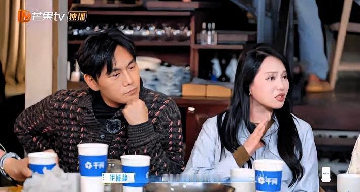 一句话说“我以后啥都听你的”，可能只是热恋时的气氛组。但一句话说“以后你跟着我就