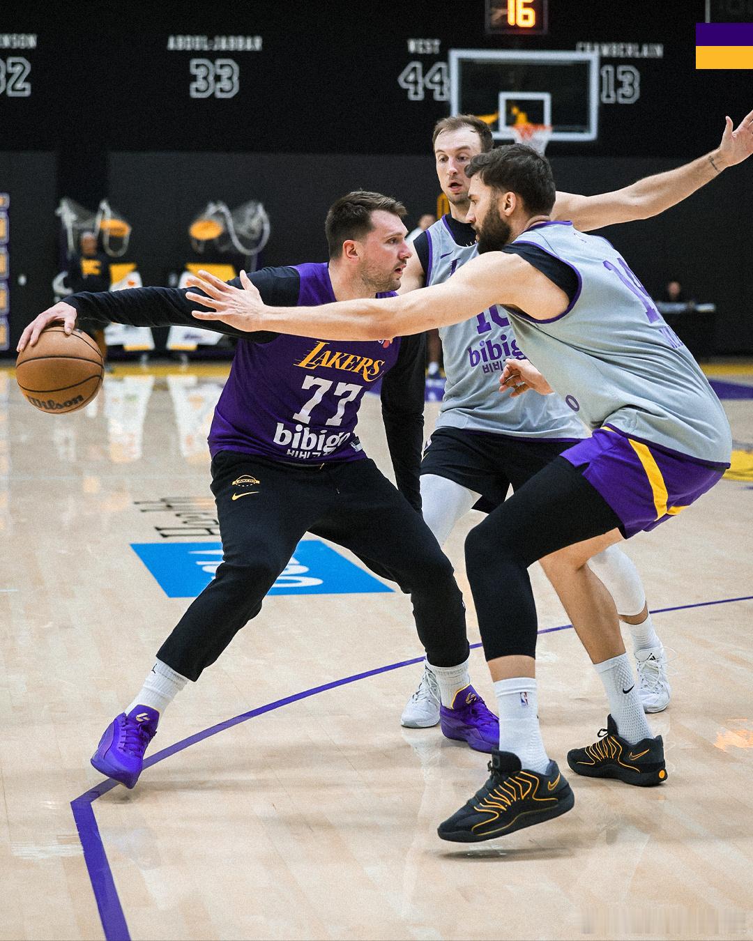 假期结束，最后28场常规赛冲刺！快船vs湖人