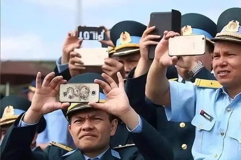 如果越南采购新战机，他们会考虑歼10C吗？就这么说吧，越南买了也没用，因为养不起