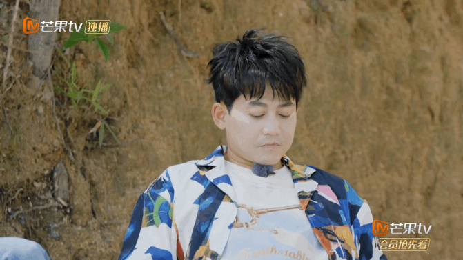 #蒲熠星送苏醒我是猫#真没想到蒲熠星会送苏醒《我是猫》这本书，而且这样的选书互动