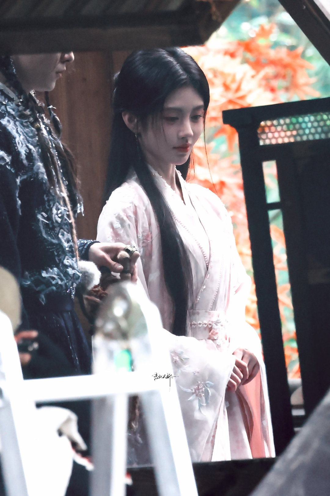 jjy鞠婧祎千香 jjy鞠婧祎姜黎非 𝘛𝘩𝘦 𝘳𝘰𝘢𝘥 𝘩𝘢?