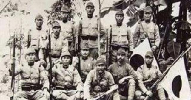 1941年，鬼子抓来20多个姑娘，就在几位姑娘要被糟蹋时，一个汉奸突然说：太君，