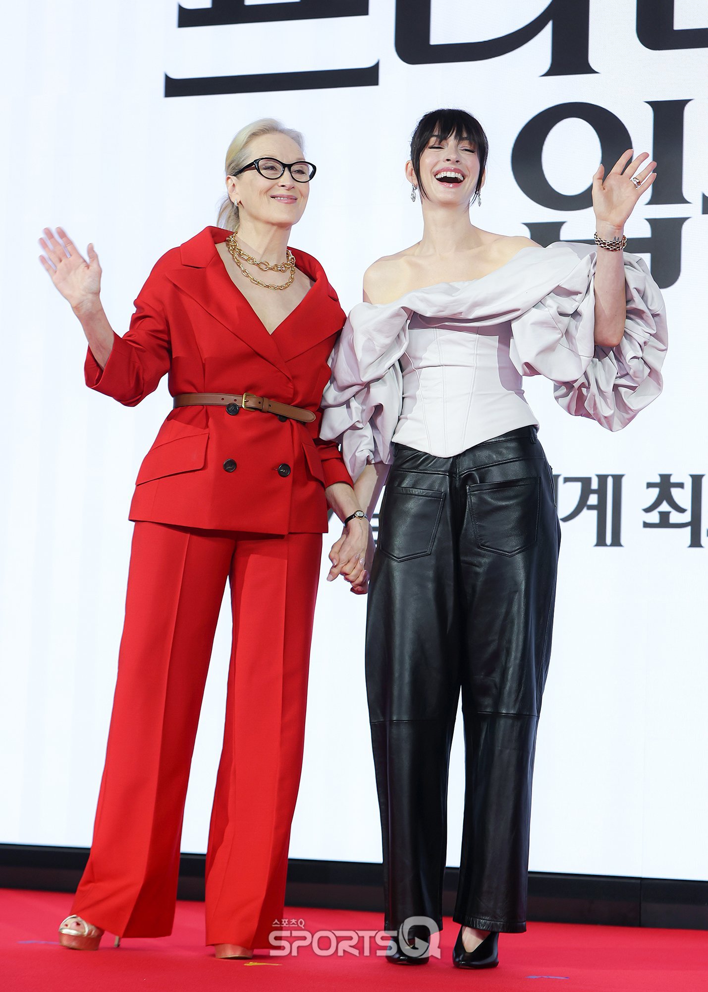 Anne Hathaway 及 Meryl Streep 现身《穿普拉达的女王2