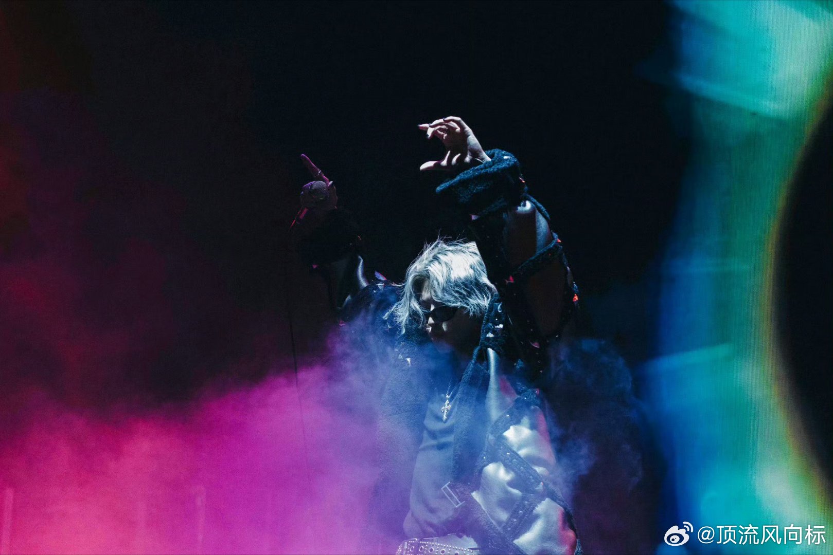 蔡徐坤蔡徐坤2026世界巡演早上五点就起来健身，就为了舞台效果能拉满，蔡徐坤这种