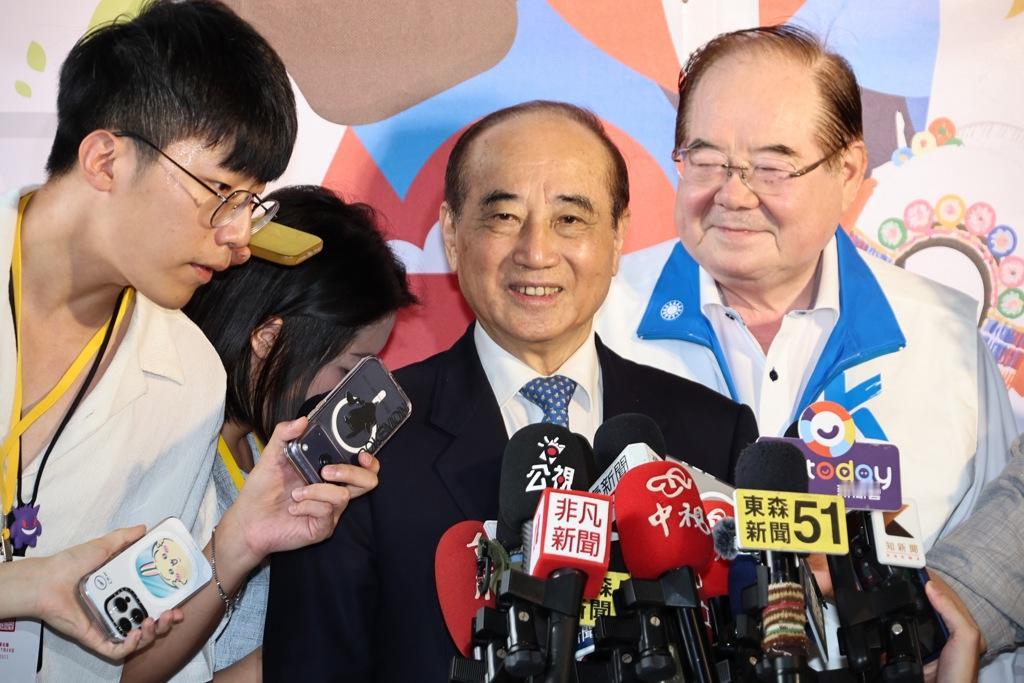 朱立伦、马英九缺席国民党全代会 王金平出席

国民党全台党代表大会（全代会）今（