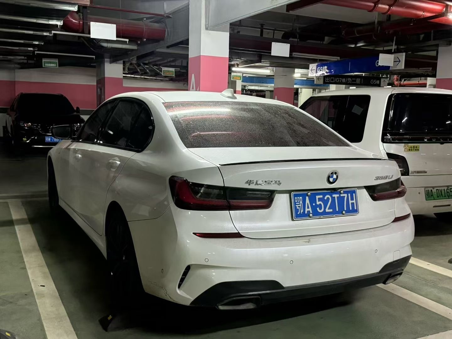 昨日拿下每个男人都绕不开的一台车，宝马325Li M运动耀夜版，22年3月上牌，