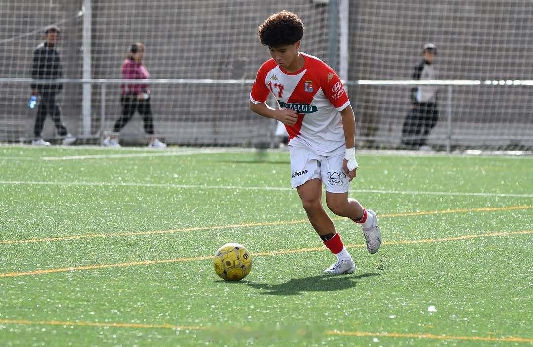 【西班牙马德里甲级(8) 第2组第9轮】11月9日，旧科尔梅纳尔B队客场2比4不