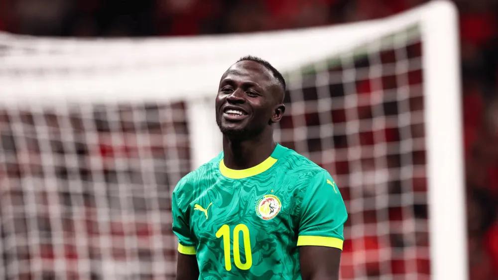 马内这人品真是杠杠滴！
你说这非洲杯决赛整得跟电视剧似的！本来塞内加尔踢得顺风顺