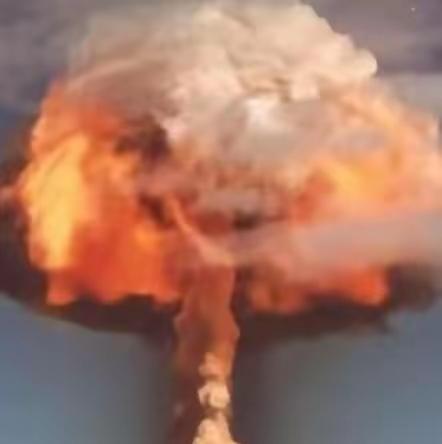看到有人说，一旦中国动用“核武器”对日本本土实施打击，那么等着中国的将会是来自于
