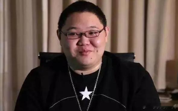 企查查显示斗鱼主播PDD简易注销名下公司近期由于某鱼违法事件发酵后，PDD也在1