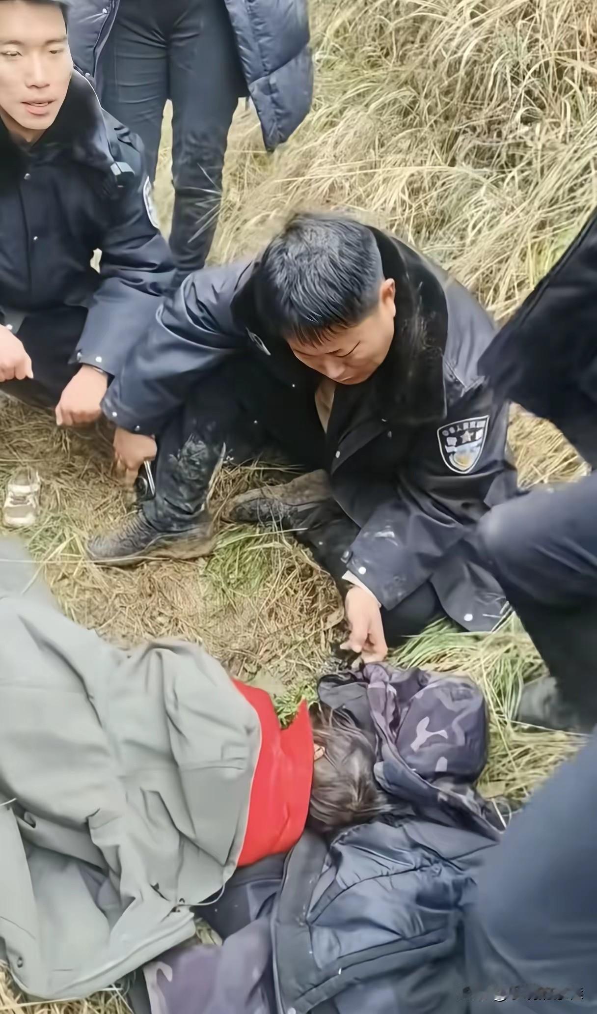 4岁女童的走失给所有人提了个醒

不是因为孩子调皮，也不是家长疏忽，而是野外环境