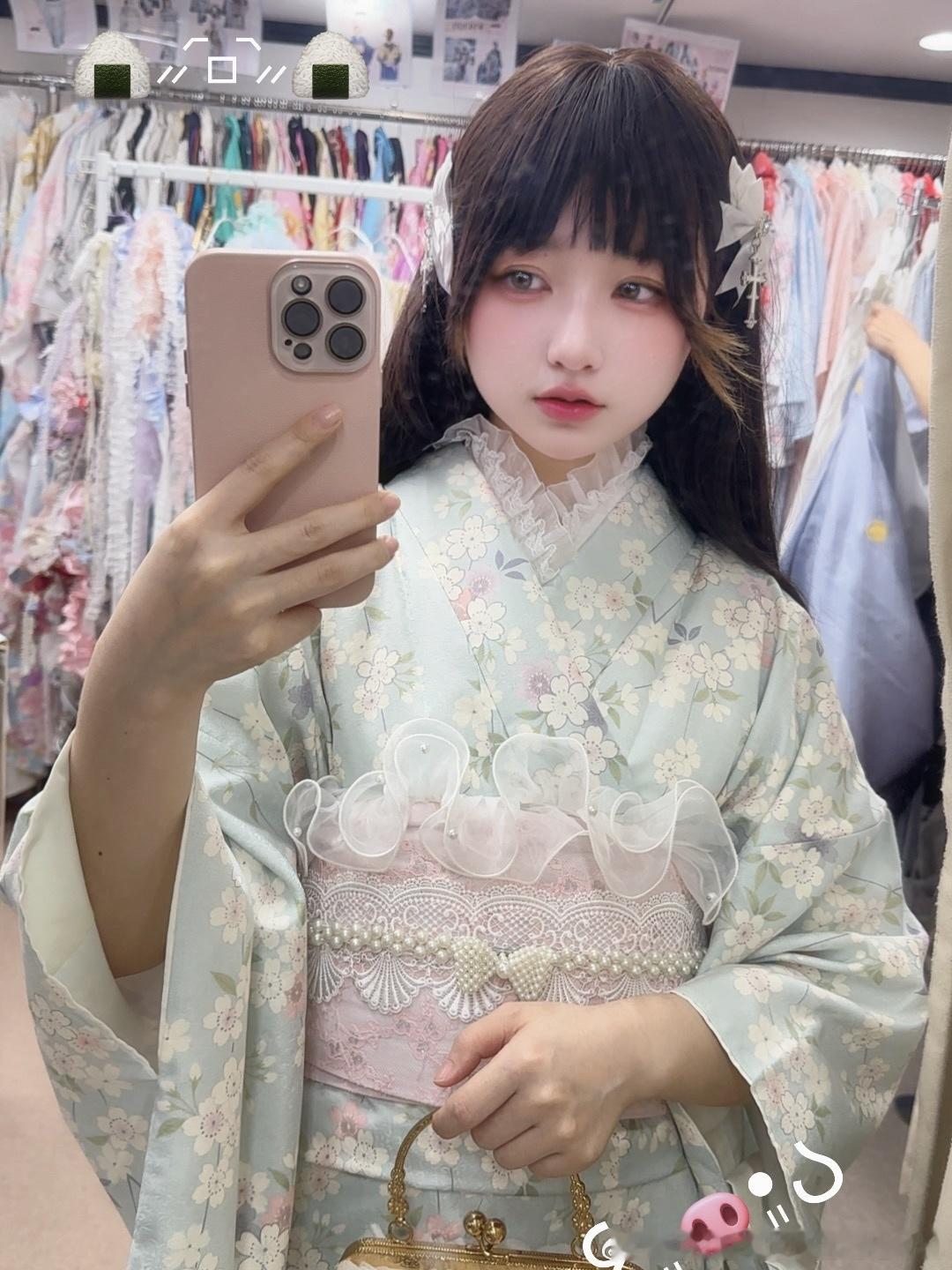 上个月都没有好好工作🥺中旬出去玩，下旬生病+生病，晕乎乎的。现在已经迫不及待的