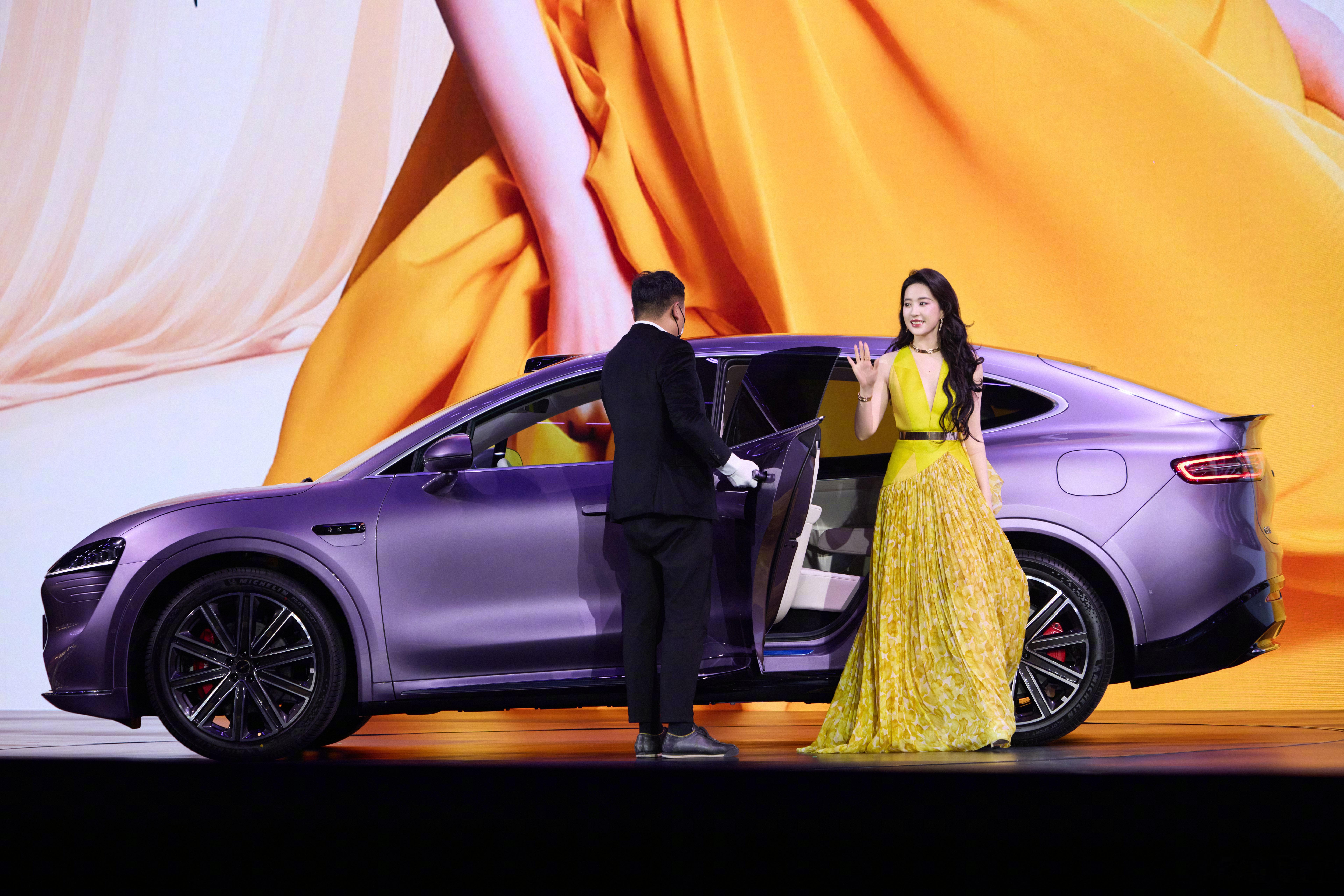 刘亦菲鸿蒙智行智界品牌代言人  嘿！我在星品影响力 上邂逅了一个疯狂心动的星品—