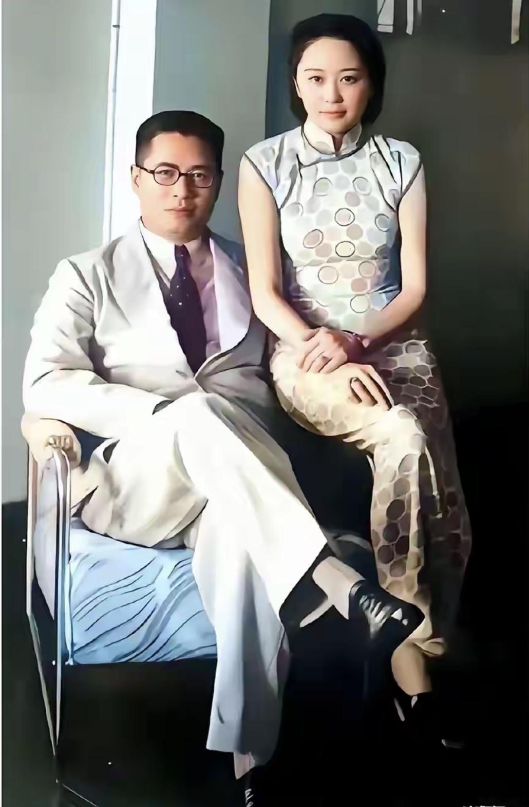 1927年，33岁的宋子文与盛家七小姐决裂，远赴庐山避暑散心。在一次饭局中，他见