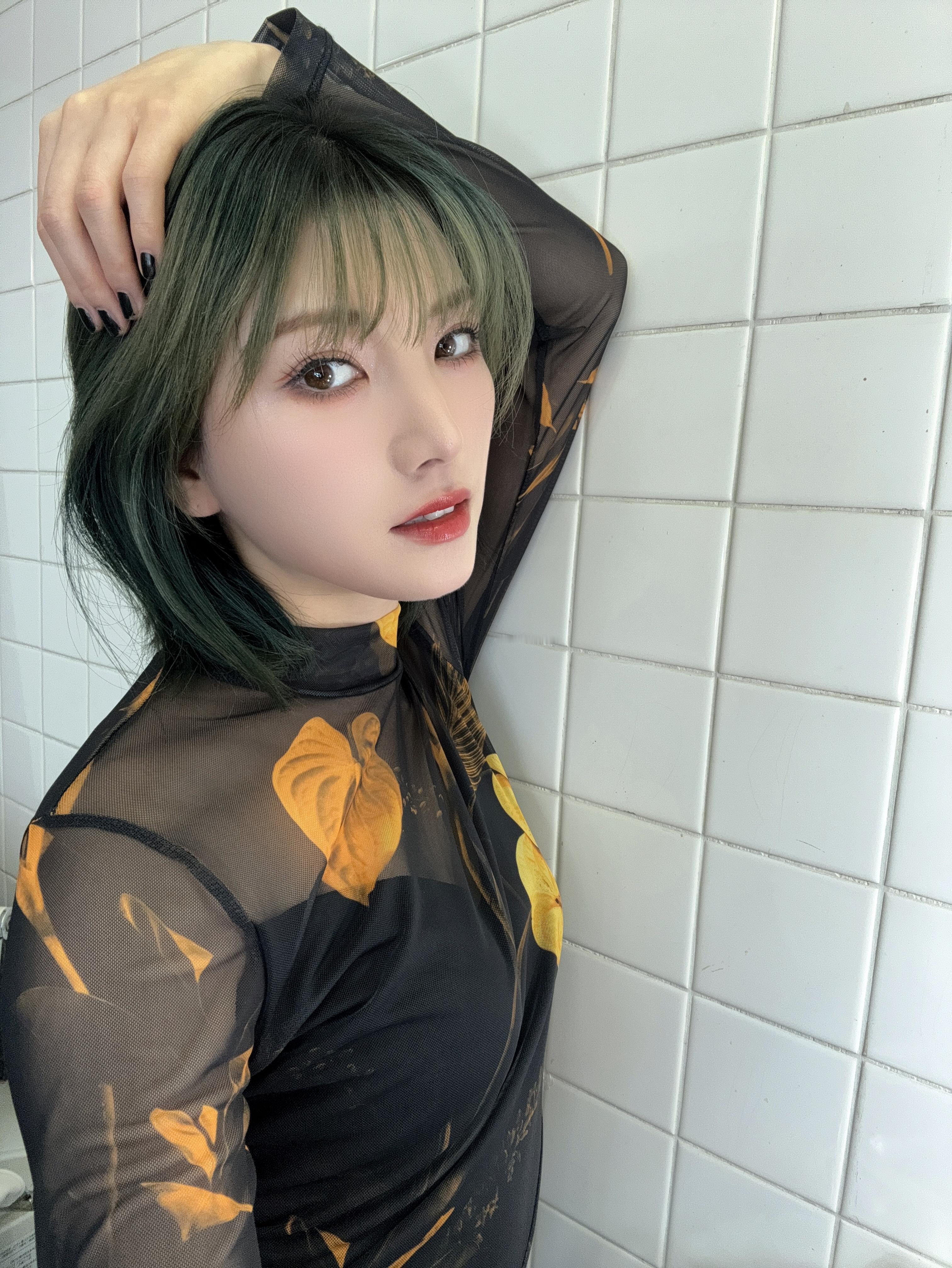 [彩虹屁]绝美绿头发 