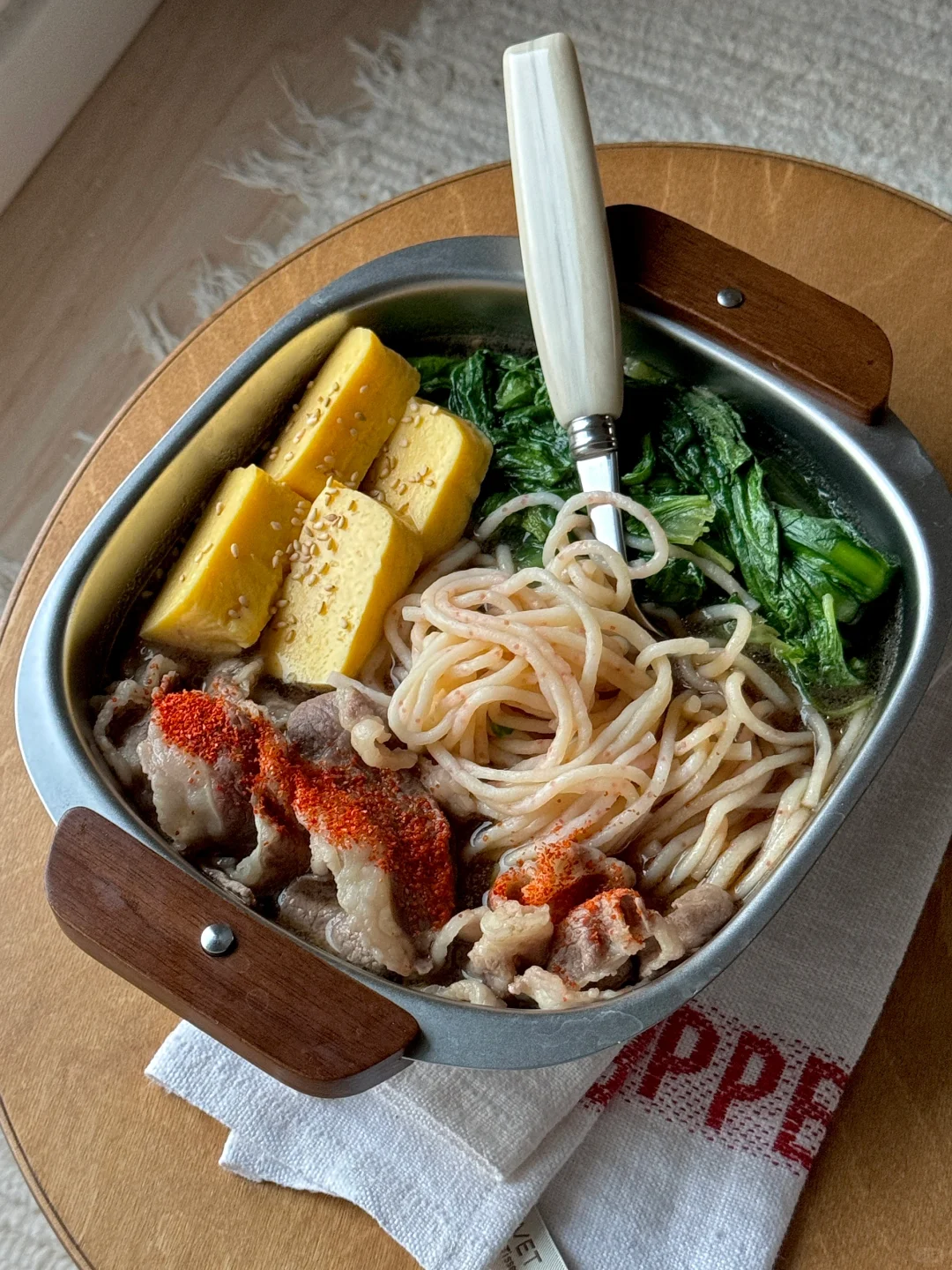 这工作餐吃得好呀！