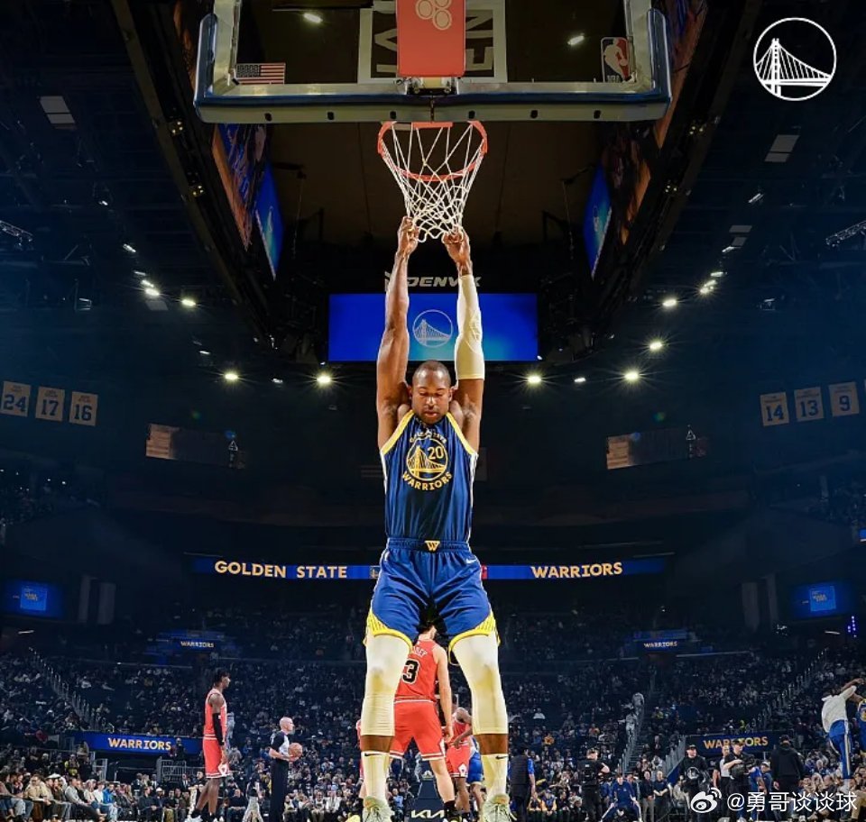 金州勇士4月1日讯 据勇士官方报道，霍福德在接受采访时谈勇士队连续600场门票全