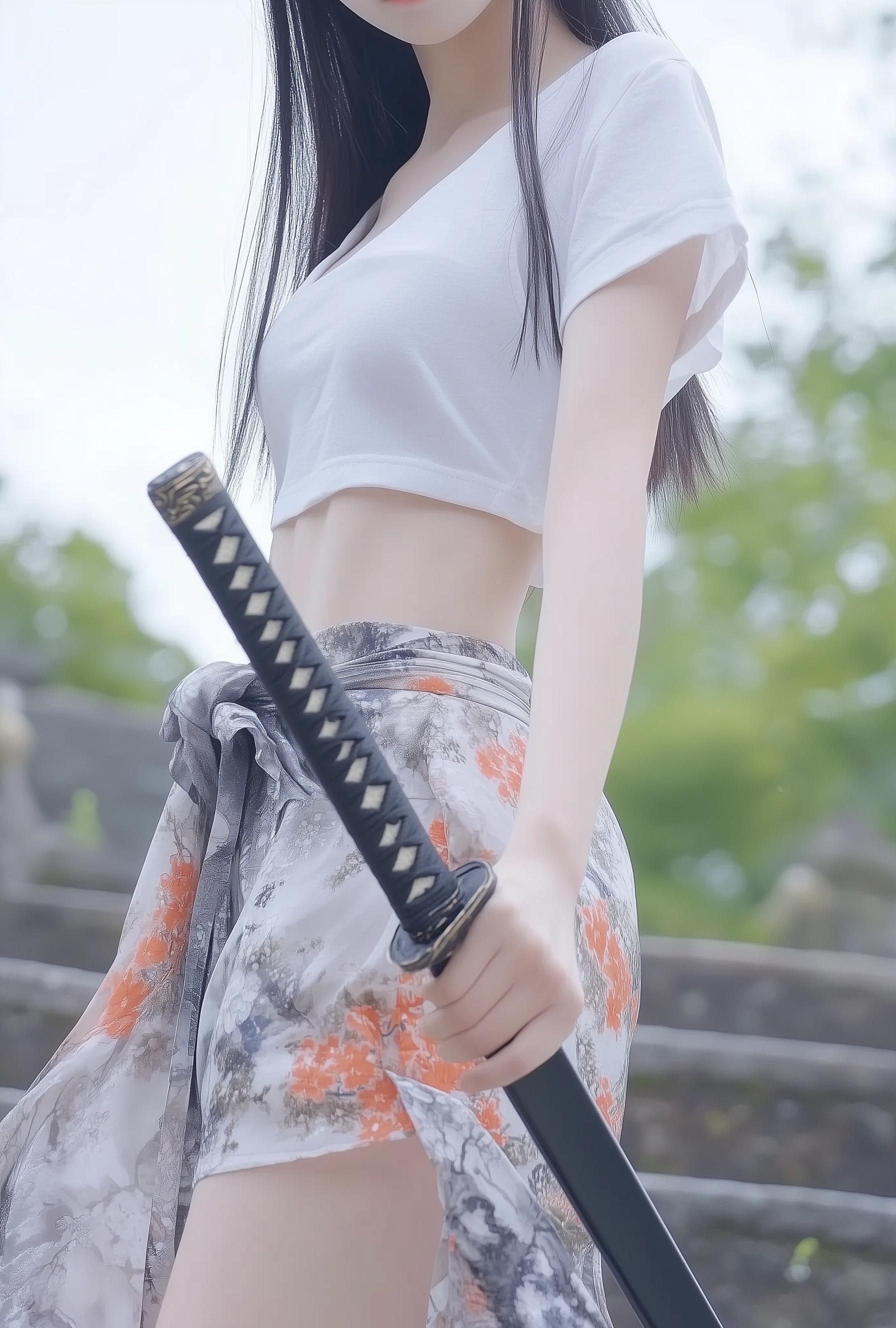 赢尽了天下，输了她