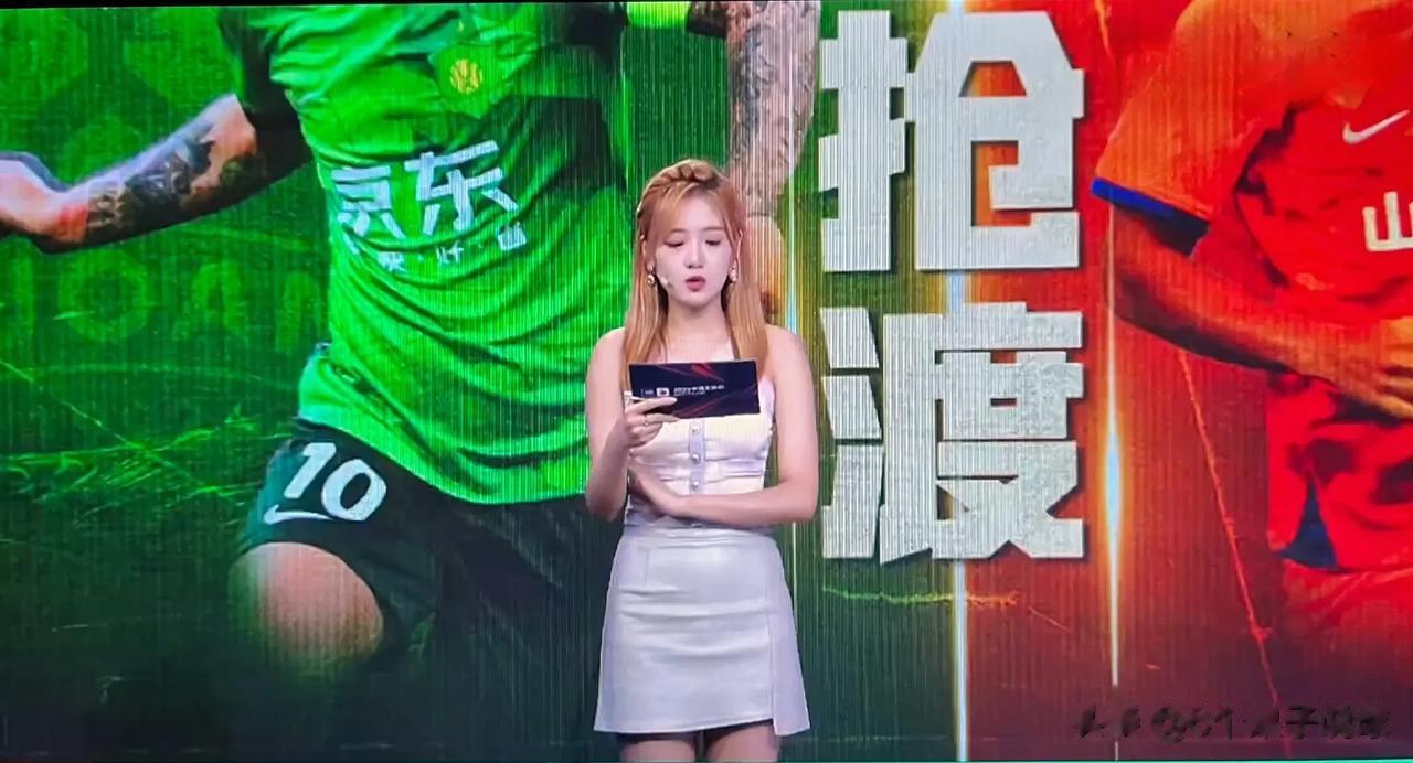 足协杯半决赛：中超“内战”！

四强对阵：
山东泰山VS大连人
上海申花VS青岛