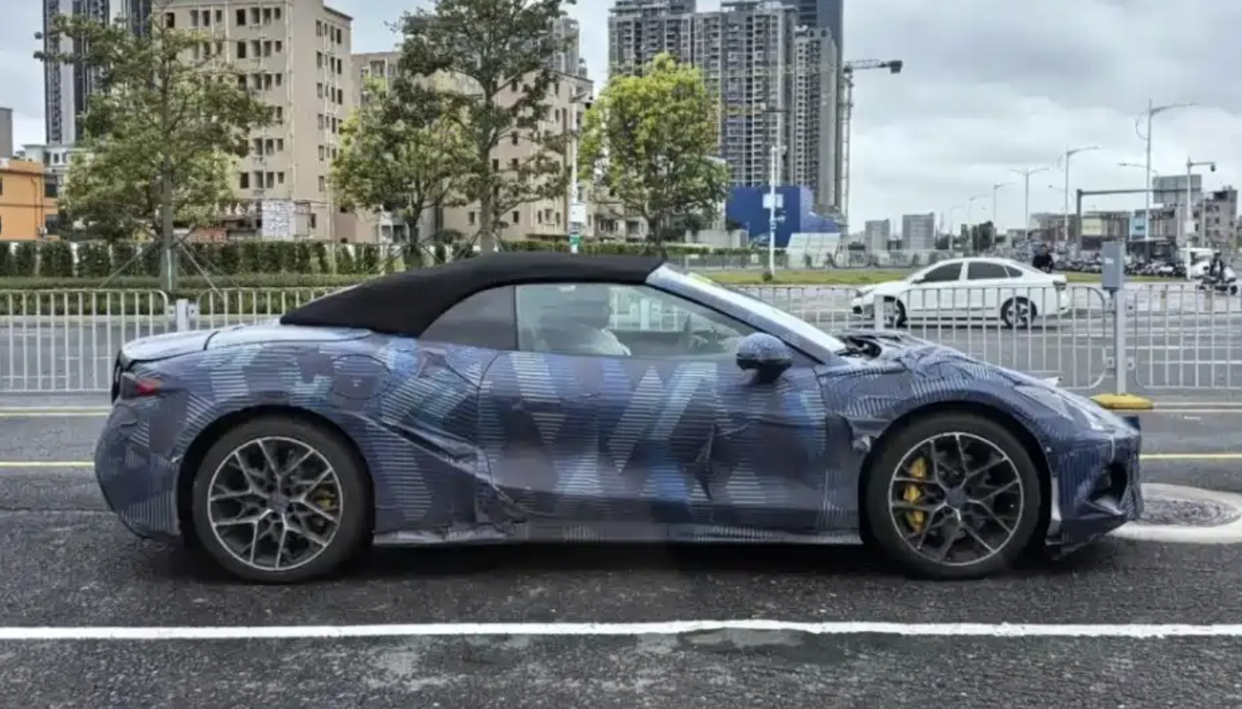 刷到网传的腾势Z敞篷版谍照，你觉得会卖多少？[并不简单]大v聊车 ​​​