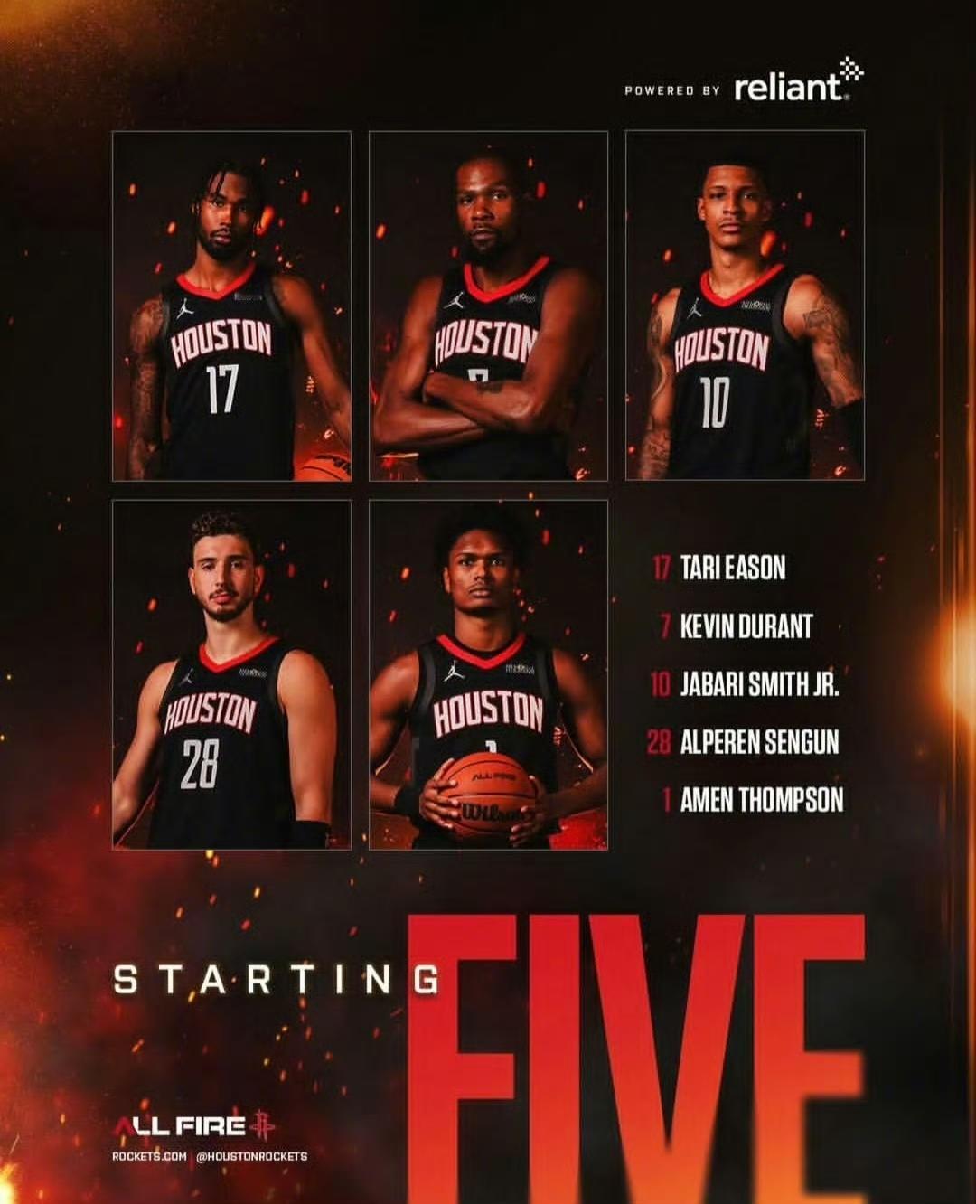 火箭圣诞大战vs湖人先发出炉。
伊森代替奥科吉先发，dfs复出[点亮平安灯]