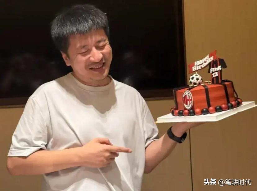 张雪峰员工回应其二婚爆料，暗含了巨大的信息量，暗示张雪峰的女儿似乎拿不到全部财产