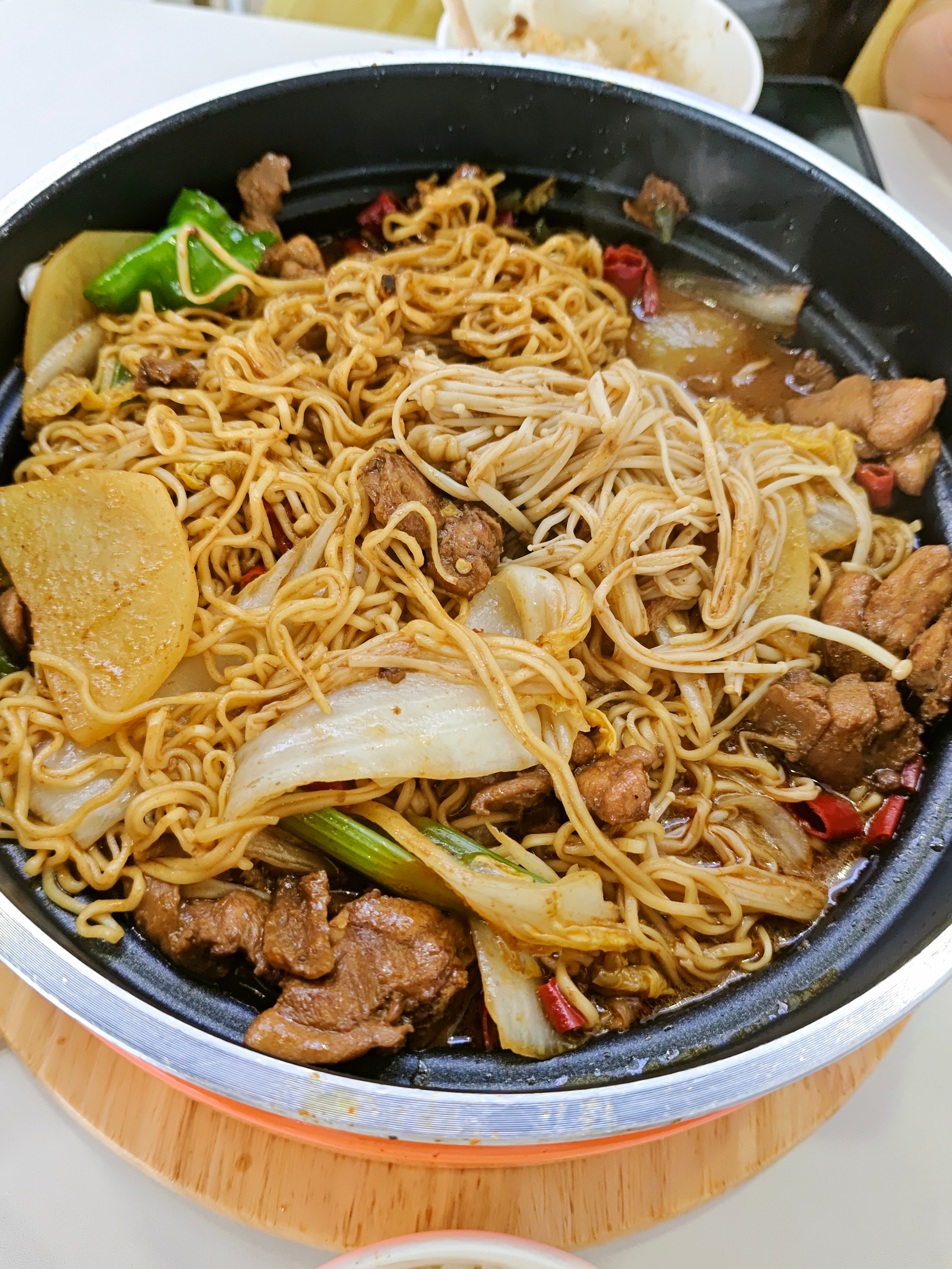 砂锅鸡砂锅鸡 ​​​