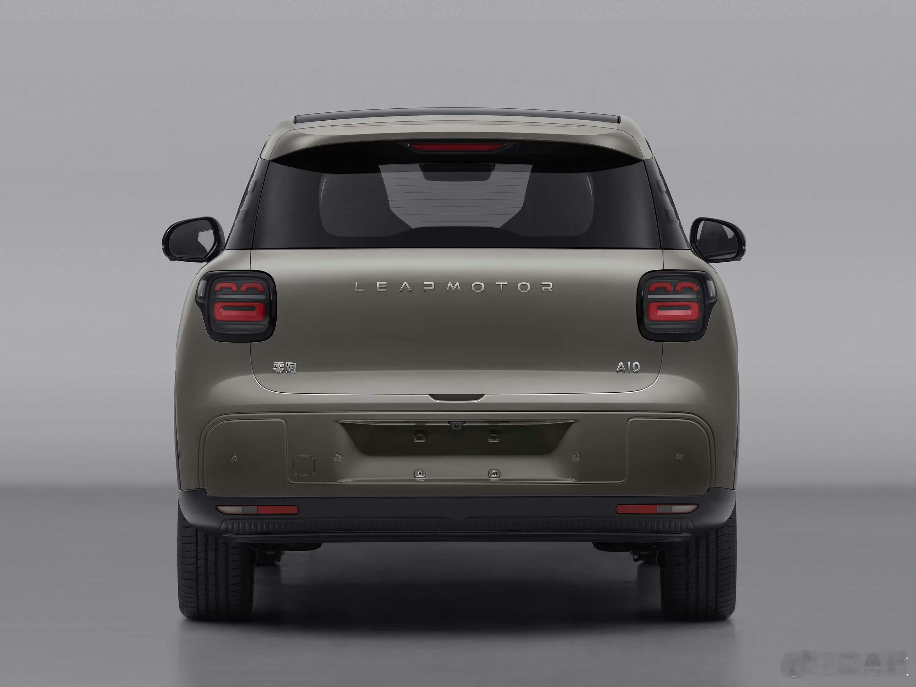 零跑2026年冲击100万销量！零跑A10内饰官图发布，一季度完成上市零跑A10