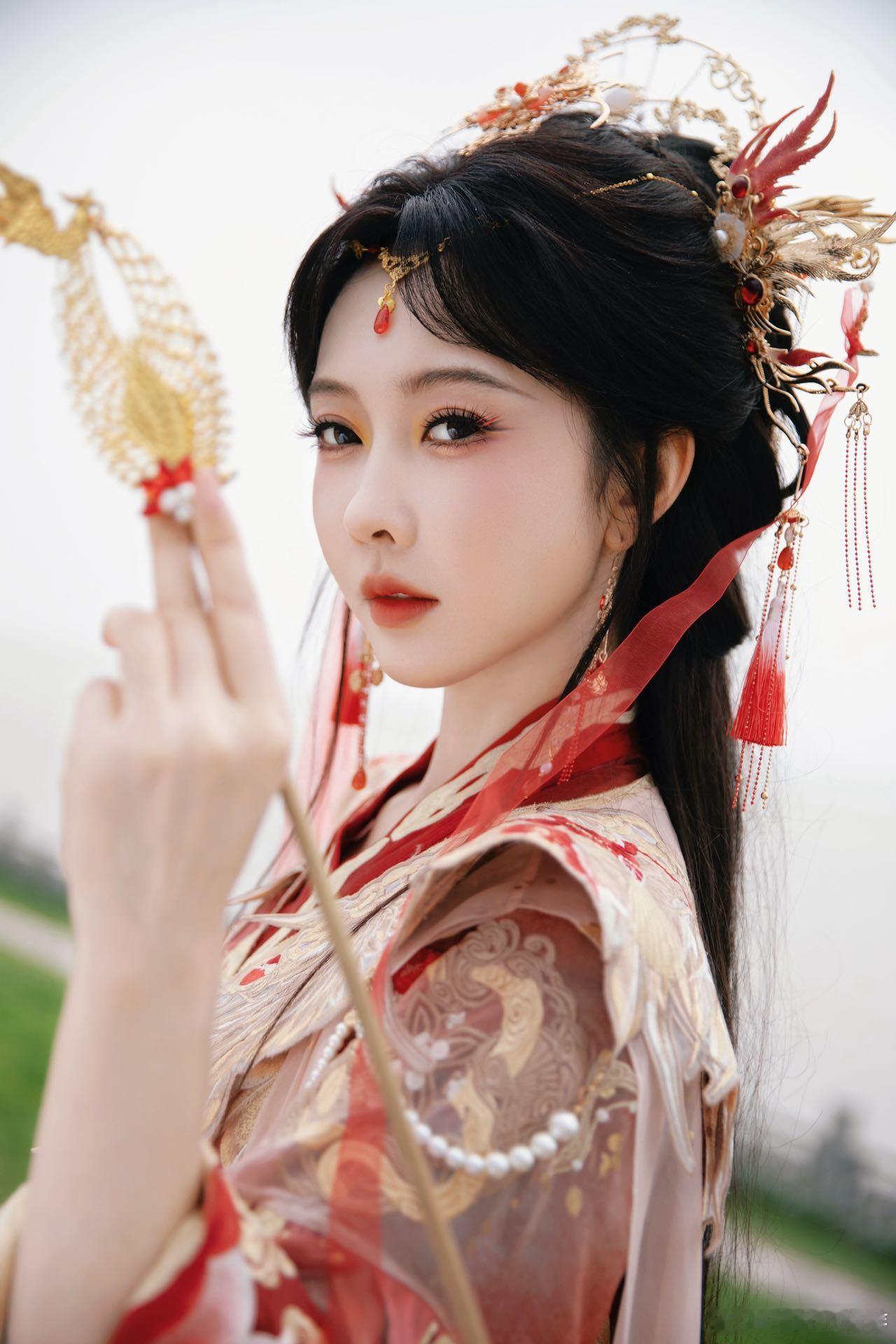 宣璐戏里灵动戏外社恐。碰上影视寒冬，不抱怨，认真抓每个机会，为工作果断变E人，这