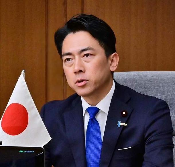 日本二战后首次，在境外发射导弹，击沉舰艇，和平宪法已名存实亡。2026 年 5 