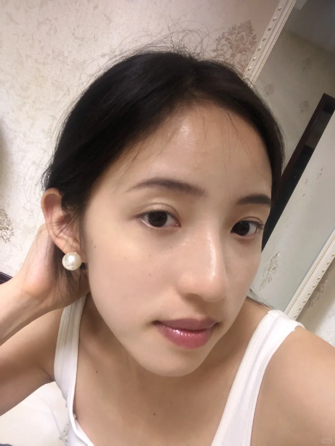 我离大美女只差一张嘴