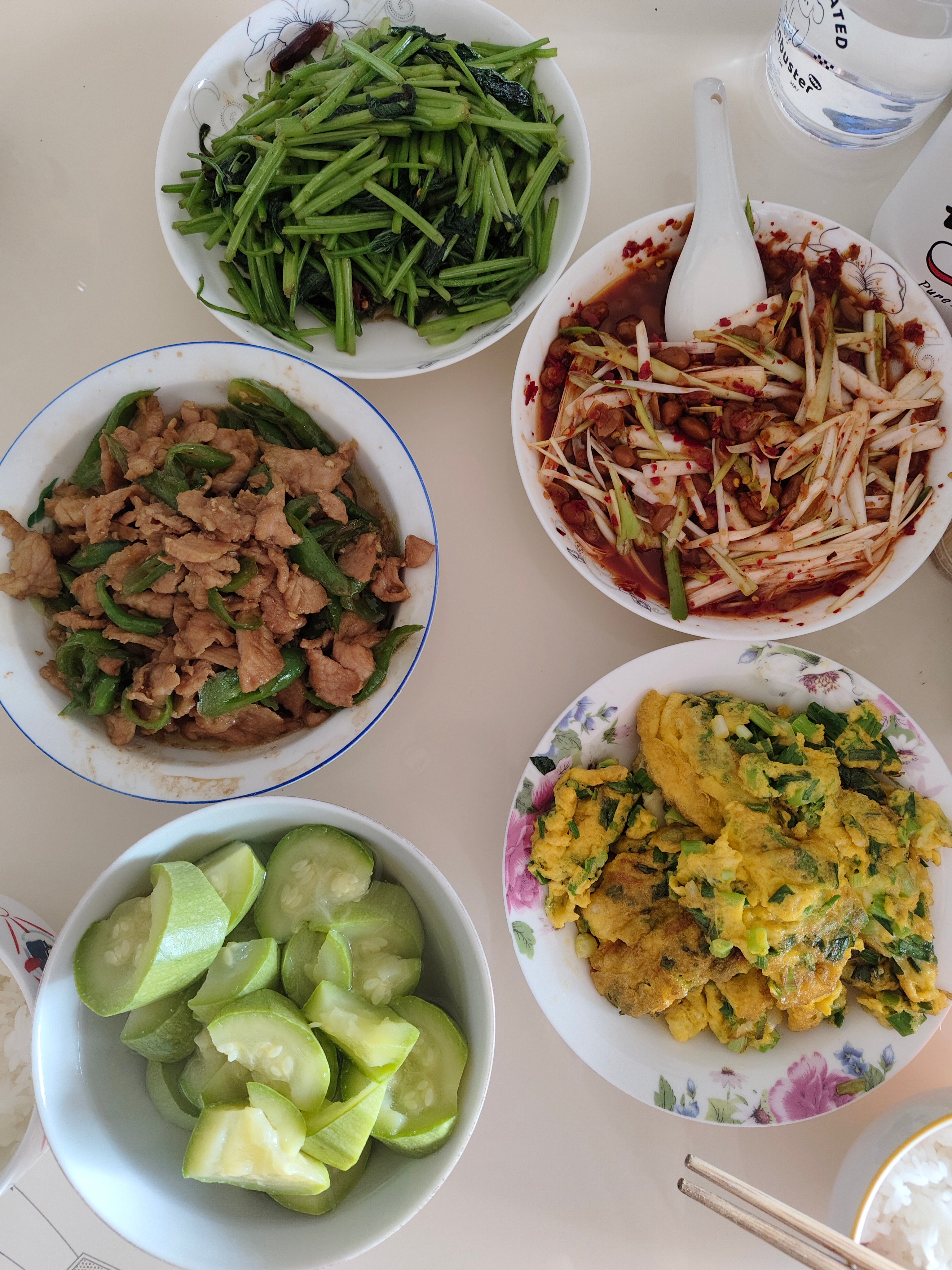 昆明 简简单单又是一餐，干饭干饭 