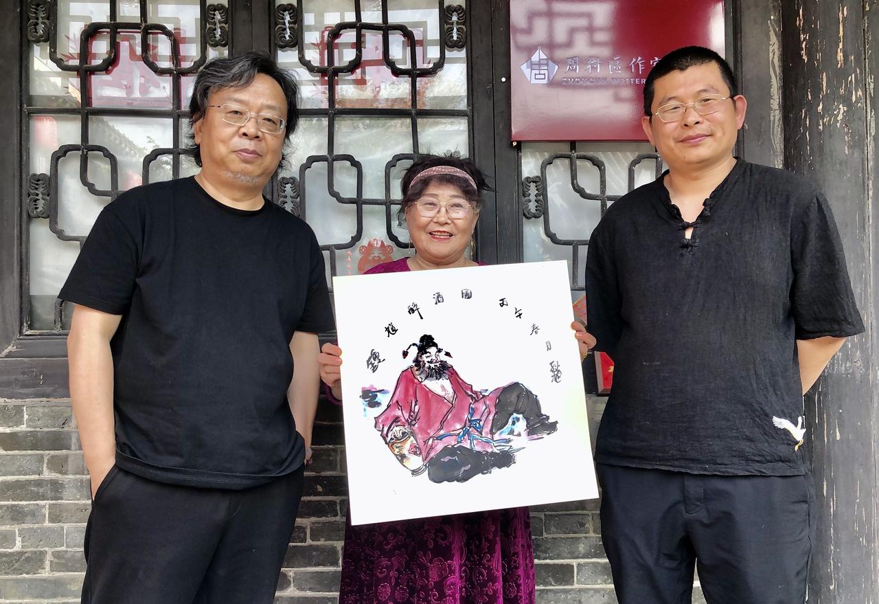 周末去了趟周村，正好赶上他们搞的暴富节。

说实话，4月17号到5月10号，这活