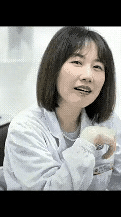 曾老师
眼科专家博士
“当红医生”