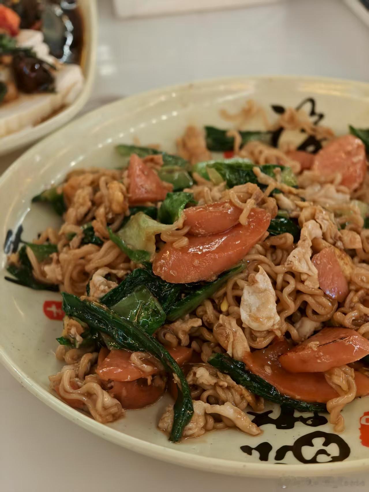 断食一时爽，反弹火葬场，真的别节食，一点不健康最健康的就是，用运动制造热量缺口，