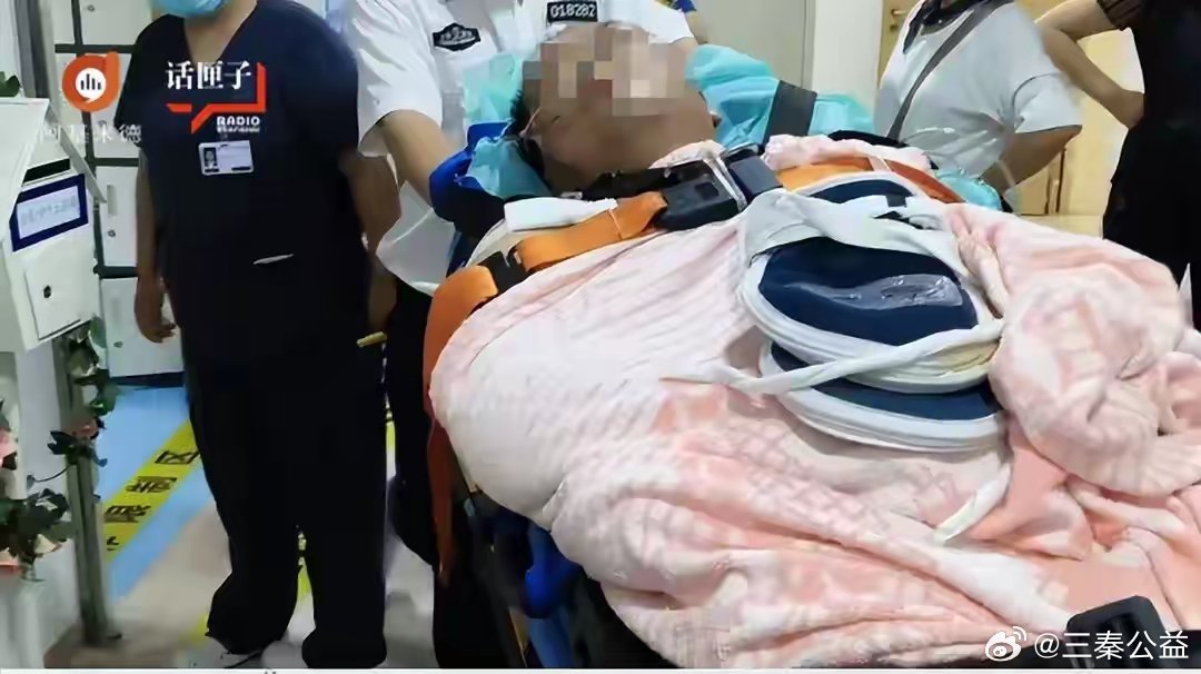 【上海44岁独居男子突然病重昏迷账户“救命钱”取不出，七旬母亲四处奔波“求监护”