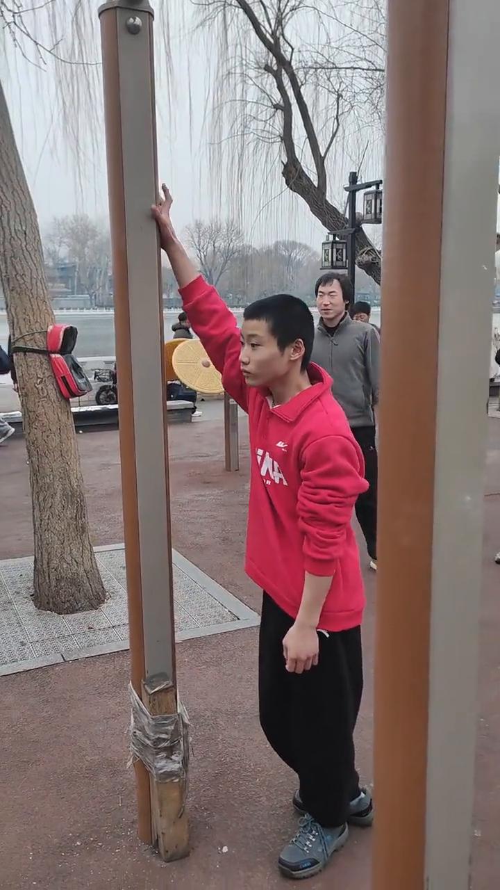 十九六七怎么不说话？